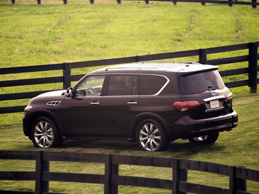  Infiniti QX56 2010 года  (фото 5 из 24)